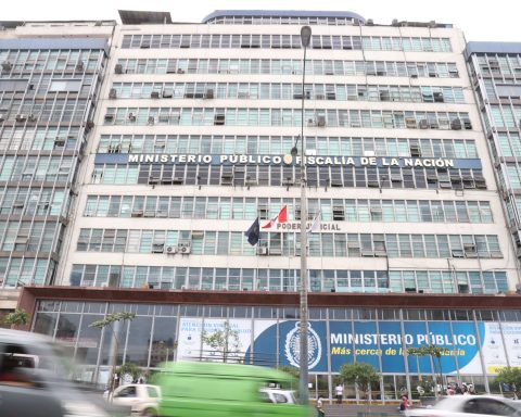 Trabajadores de la Fiscalia.