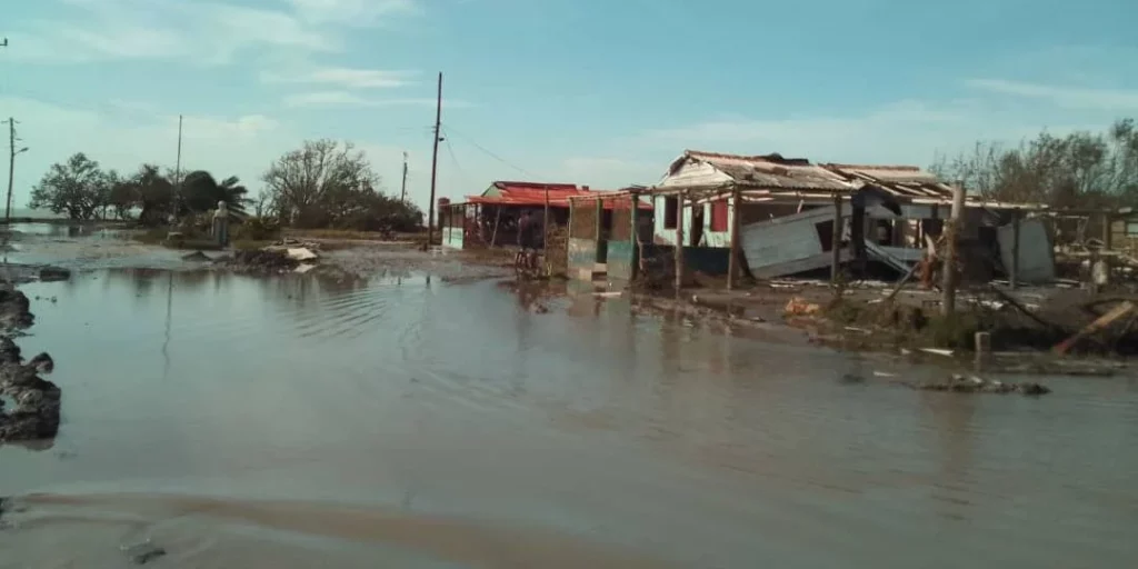 Así quedó la zona costera de Artemisa tras el paso del huracán Rafael