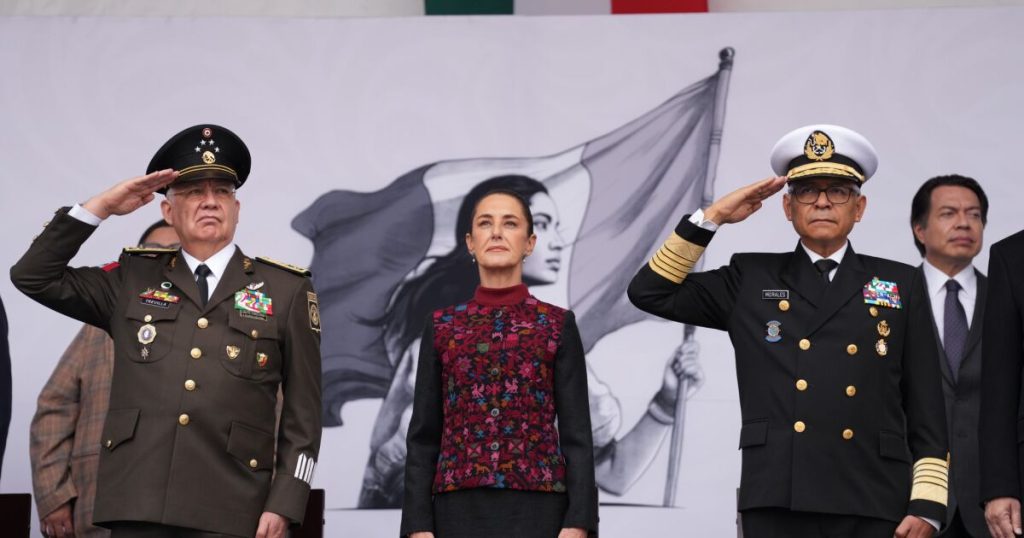 Sheinbaum highlights contribution of Mexicans in the US in parade for the Revolution