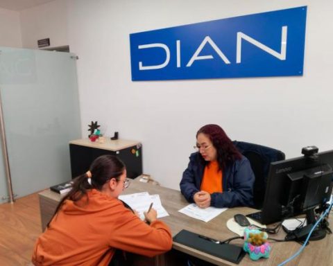 The Dian carried out more than 1,000 customs control operations in the country's cities