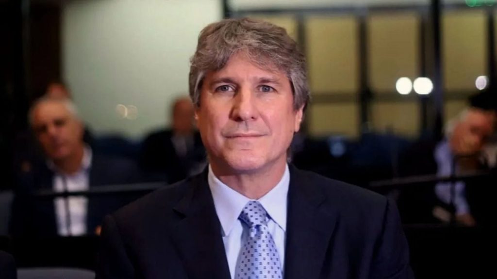 The Government does not stop and also canceled Amado Boudou's retirement