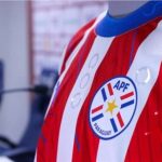 The Paraguayan soccer team releases a shirt for blind people