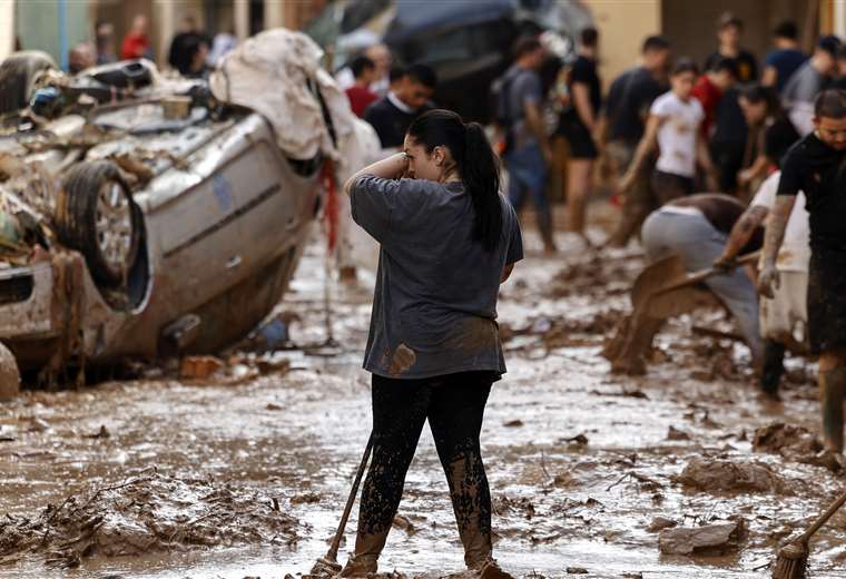 The “apocalyptic” situation in Paiporta, the epicenter of the tragedy in Valencia where there are still people trapped in their homes