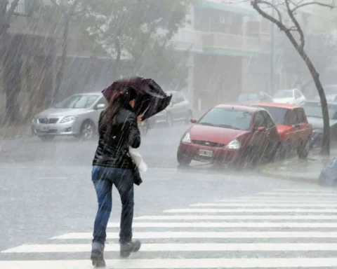 Siguen los aguaceros este fin de semana en RD, hay 18 provincias en alerta