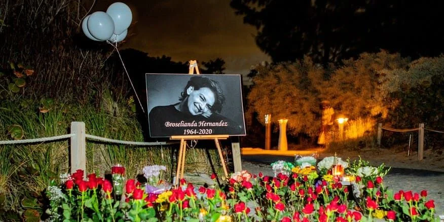 Homenaje póstumo a la actriz cubana Broselianda Hernández, en Miami Beach, el 22 de noviembre de 2020