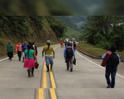 They lift the blockade that kept the Pan-American highway that connects Risaralda with Chocó closed