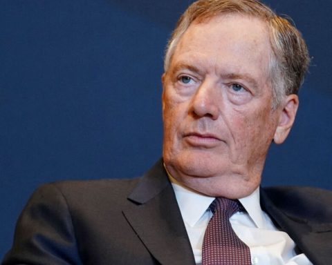 Trump asks protectionist Lighthizer to be US trade chief: FT