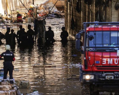 Valencia adds 213 deaths: they reinforce the operation to search for missing people and help in areas devastated by DANA