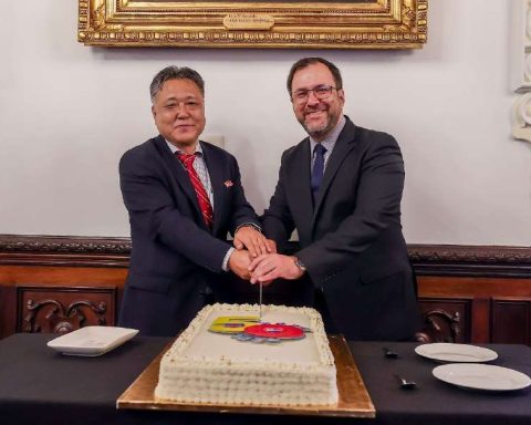 Venezuela and North Korea commemorate 50 years of diplomatic relations