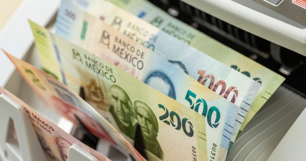 Volatility causes the Afores to lose 74,218 million pesos in October