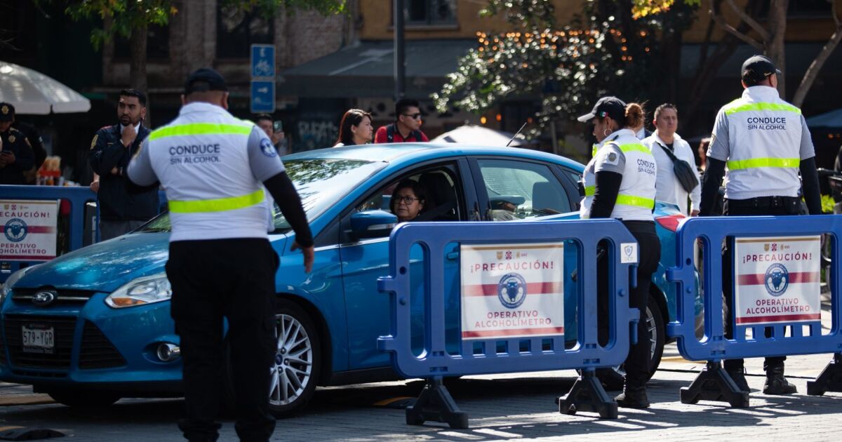 24-hour breathalyzer begins for the Christmas season in CDMX