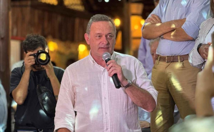 Álvaro Delgado reappeared after the defeat in the runoff: they held an event in an FA bastion