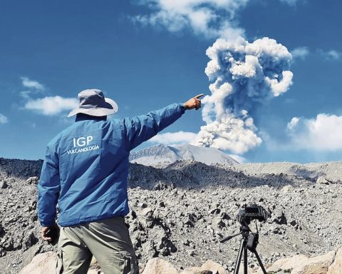 Arequipa: They evaluate changing the alert level of the Sabancaya volcano