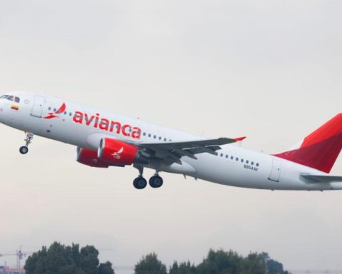 Avianca activated a contingency plan in case of possible unforeseen events on flights