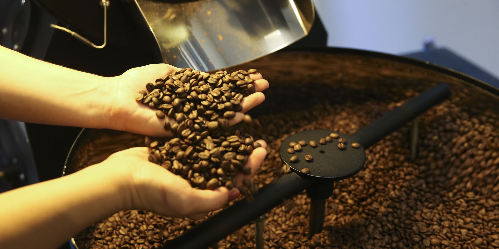 Brazil exports 46 million bags of coffee, reaching a record in 2024