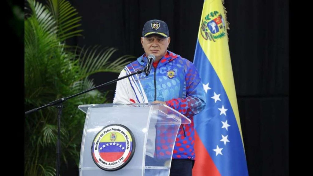 Cabello invited the PNB to become the best police in the world