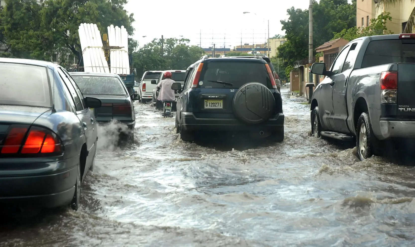 ¡Precaución! Frente frío y vaguada estarán generando fuertes lluvias  