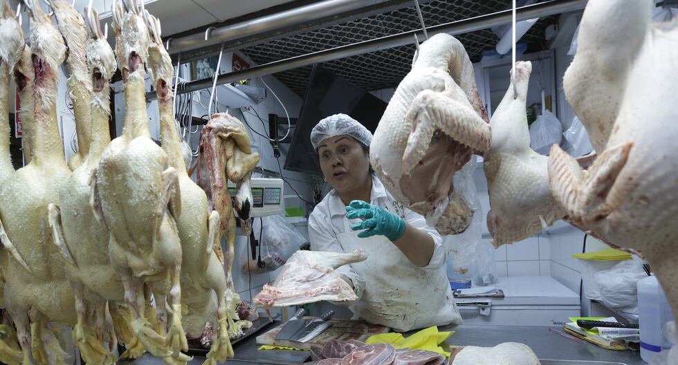 Christmas in Arequipa: People come to the markets to separate turkey from S/17.00