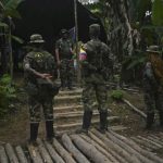 Colombian Army captures a leader and five other FARC dissidents