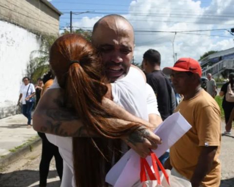 Committee for the freedom of political prisoners reports 60 releases in two days