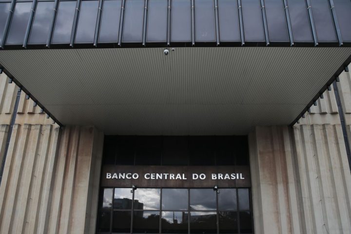 Credit stock in Brazil rises 1.2% in November, says BC