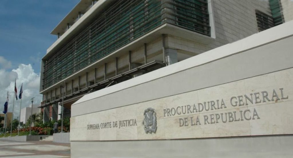 Autoridades RD mantienen investigación sobre cargamento de 9,8 toneladas de cocaína