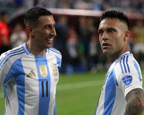 'Dibu' Martínez, Lautaro Martínez and Ángel di María, the Argentine podium in 2024