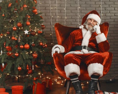 Do you want to work during Christmas time? These are the vacancies in Chile with salaries of up to $750,000