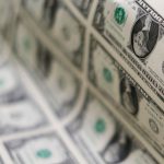 Dollar closes at R$6.26 with uncertainty about package and Fed decision