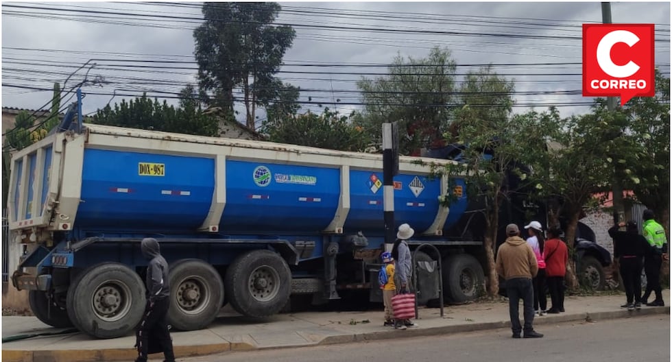 Huancayo: Truck hits home and older adults who live there are miraculously saved