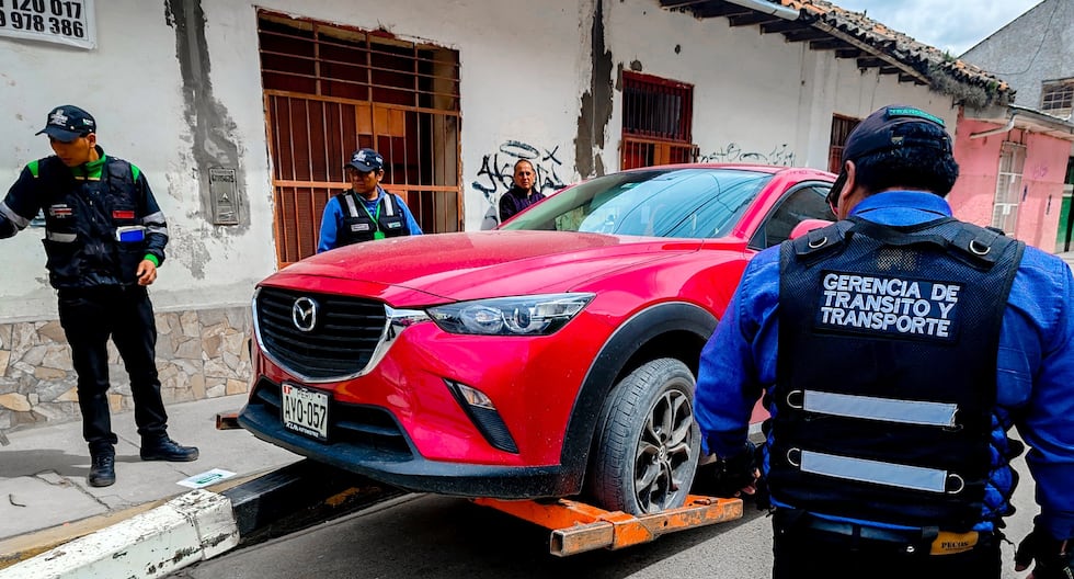 Huancayo: Vehicles were taken to the warehouse for parking in a rigid zone