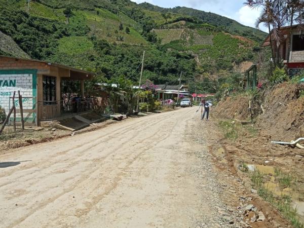 Invías and Findeter sign a contract to transform road corridors in Cauca