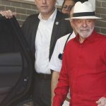 Lula undergoes tests and is released to return to Brasília