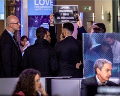 Saboteo contra Rodríguez Zapatero