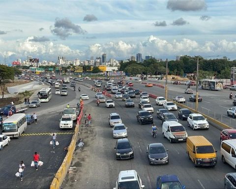 MOPC informa que avanzan trabajos que harán más segura, moderna y fluida la autopista Duarte