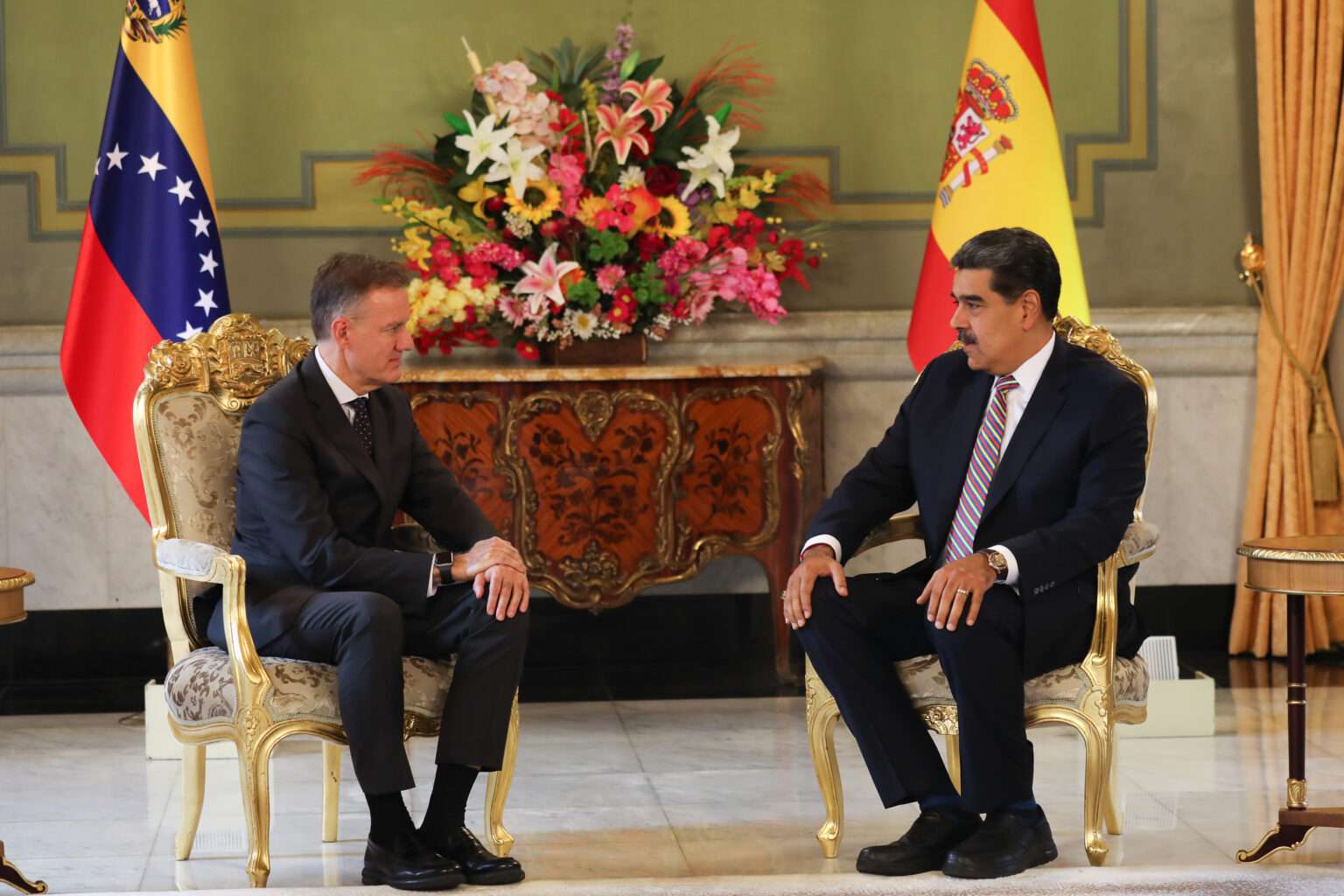 Maduro received the new ambassador of Spain in Venezuela in Miraflores