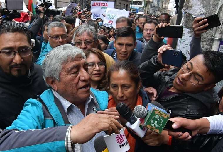 Mayor of La Paz will defend himself in freedom in the 'Bajo Llojeta' case