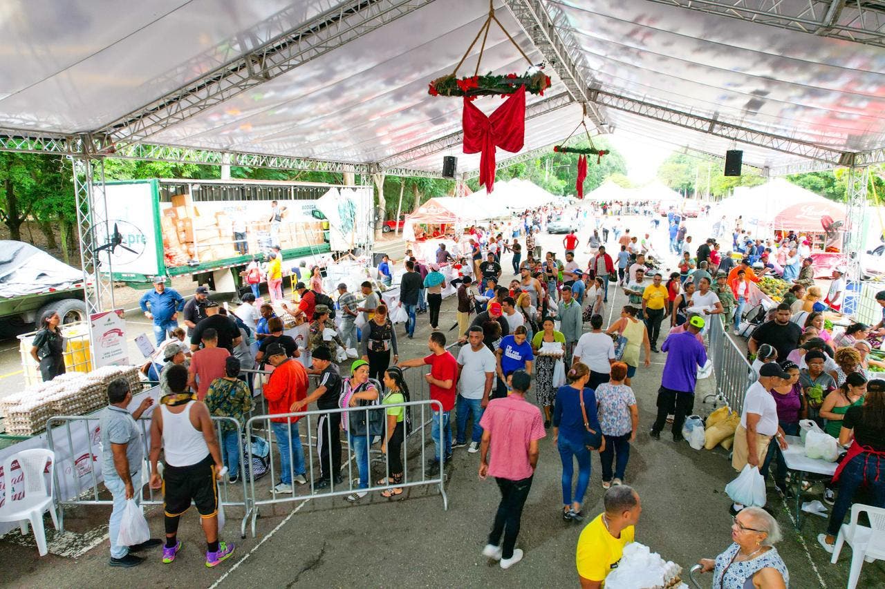 Más de 500 mil personas fueron beneficiadas con Ferias Navidad del Cambio con el Inespre