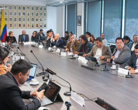 Negotiation of the minimum started with few aspirations for success