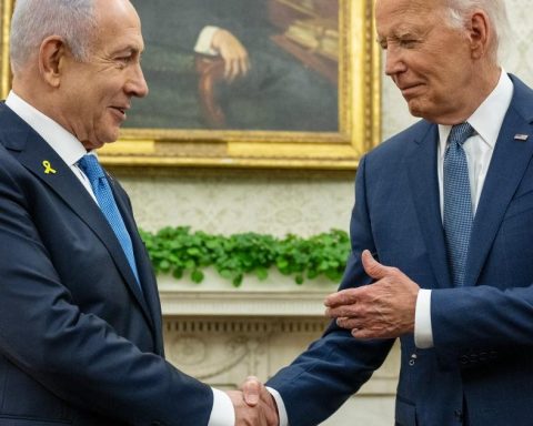 Netanyahu recovers without complications from surgery to remove his prostate