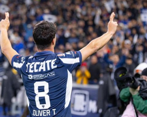 Oliver Torres: double and the final with Monterrey