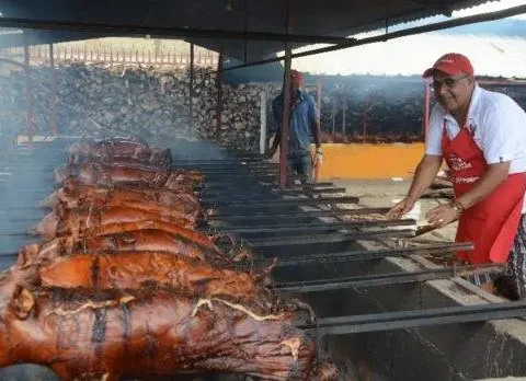 Por Nochebuena, Pro Consumidor intensifica operativos en lechoneras