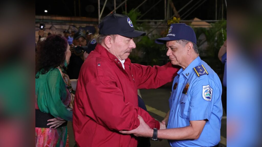 Ortega gives his father-in-law Francisco Díaz another six years as director of the Police