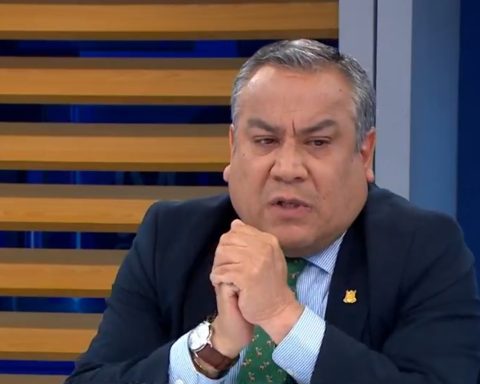 Gustavo Adrianzén admite el error