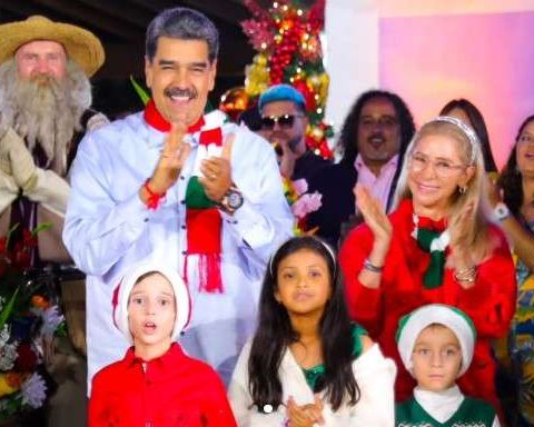 President Maduro: Let no one take away our right to celebrate in peace