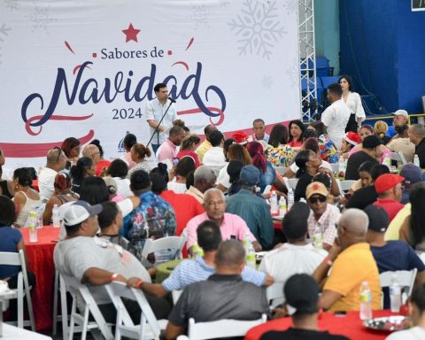 Propeep comparte almuerzo navideño con familias vulnerables del Distrito Nacional