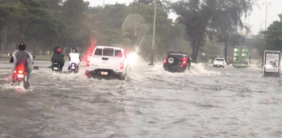 Lluvias impactarán el país, COE pone 5 provincias en alerta