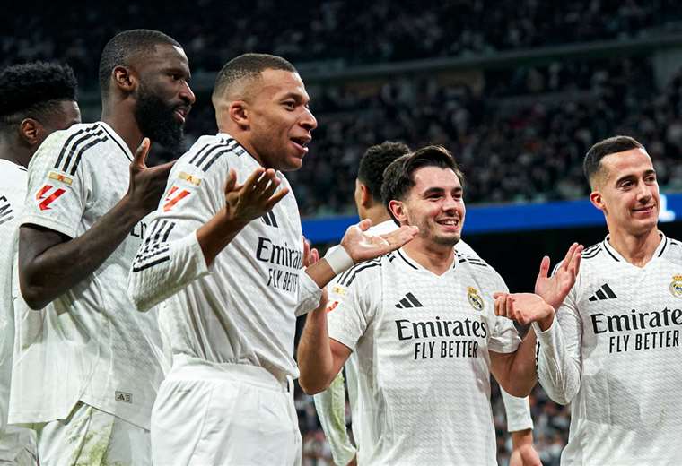 Real Madrid beats Sevilla to say goodbye to the year (4-2)