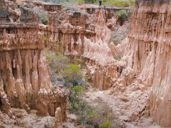 Un laberinto de piedra que le da forma a un desierto; es poco visitado en Colombia y su entrada es económica