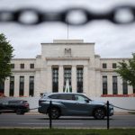 The Federal Reserve lowers the interest rate